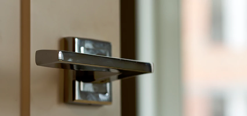Door Lever Knob Repair in North Fair Oaks, California