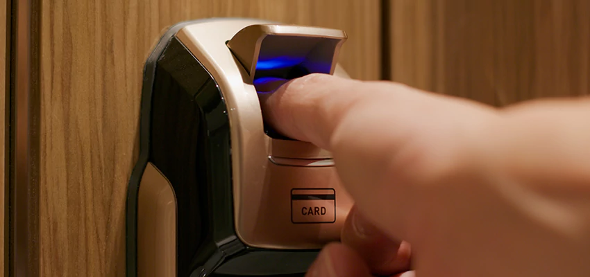 Fingerprint Door Locks Replacement in North Fair Oaks, CA