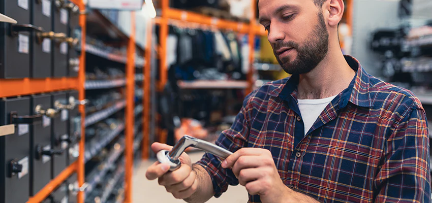 Locksmith For Retail Stores Lockout Services in North Fair Oaks, California